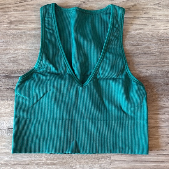 Athleta Teal Ribbed V-Neck Cropped Tank Top - Picture 1 of 1